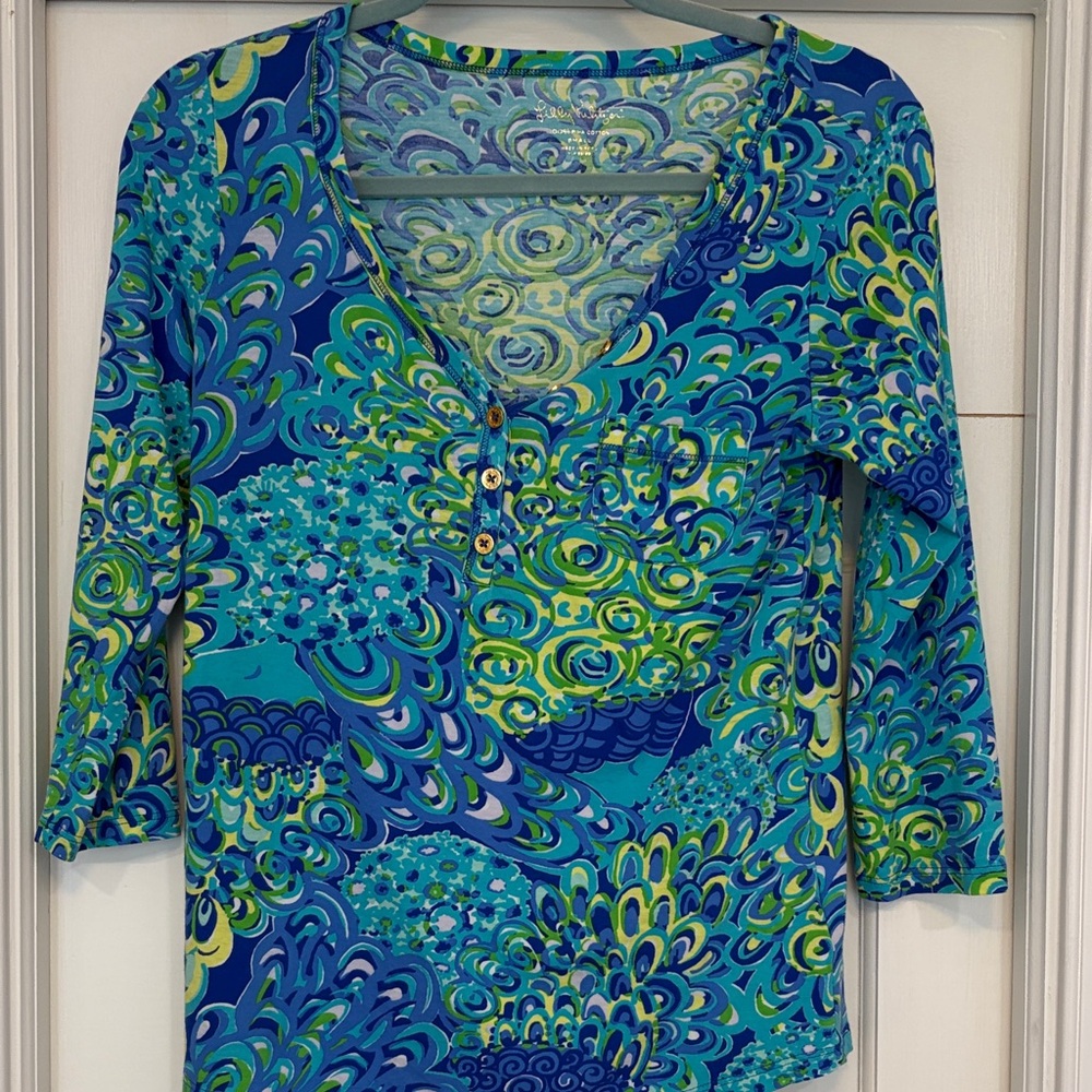 Lilly Pulitzer Blue and Green Patterned Blouse